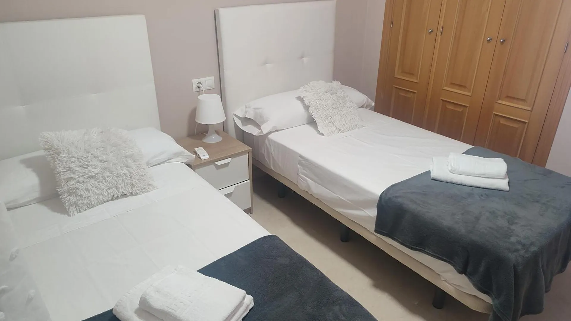 Apartamento Junto A La Playa Zona Tranquila Manilva